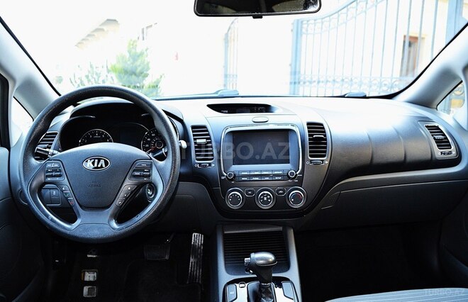 Kia Forte 2018, 80,000 km - 2.0 l - Bakı