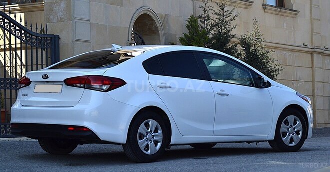 Kia Forte 2018, 80,000 km - 2.0 l - Bakı