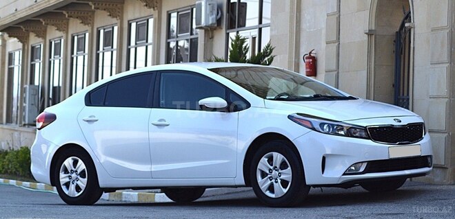 Kia Forte 2018, 80,000 km - 2.0 l - Bakı