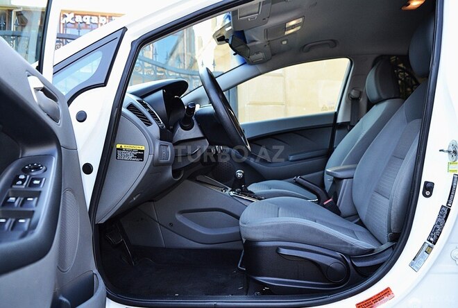 Kia Forte 2018, 80,000 km - 2.0 l - Bakı