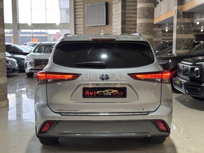 Toyota Highlander 2021, 57,000 km - 2.5 l - Bakı