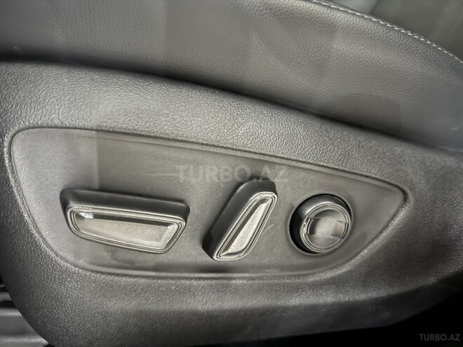 Toyota Highlander 2021, 57,000 km - 2.5 l - Bakı