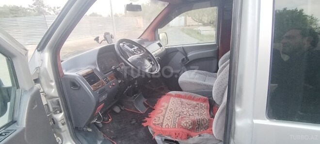 Mercedes Vito 1998, 233,000 km - 2.3 l - Bərdə