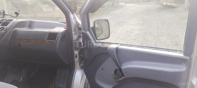 Mercedes Vito 1998, 233,000 km - 2.3 l - Bərdə