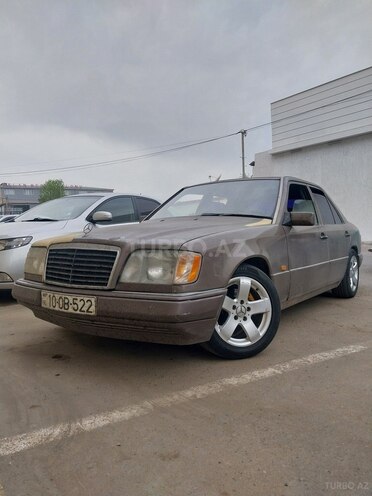 Mercedes E 250 1992, 490,000 km - 2.5 l - Cəlilabad
