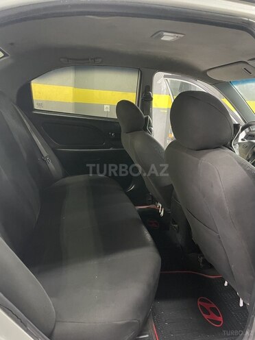 Hyundai Sonata 2004, 100,000 km - 2.0 l - Bakı