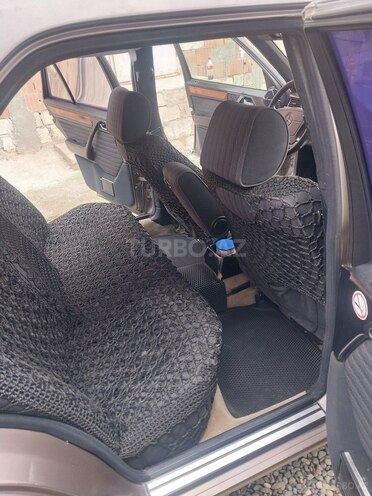 Mercedes E 250 1992, 490,000 km - 2.5 l - Cəlilabad