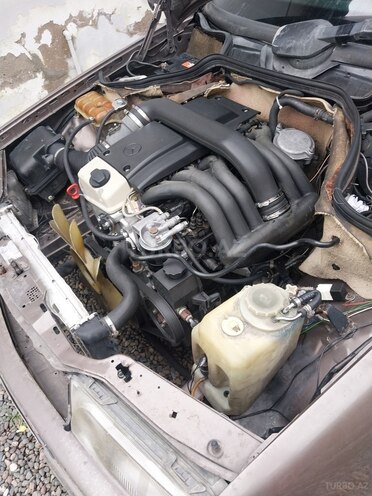 Mercedes E 250 1992, 490,000 km - 2.5 l - Cəlilabad
