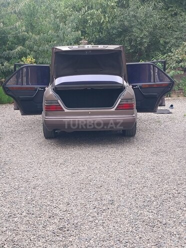 Mercedes E 250 1992, 490,000 km - 2.5 l - Cəlilabad
