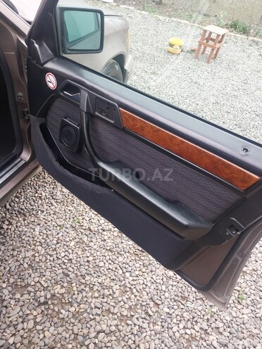 Mercedes E 250 1992, 490,000 km - 2.5 l - Cəlilabad