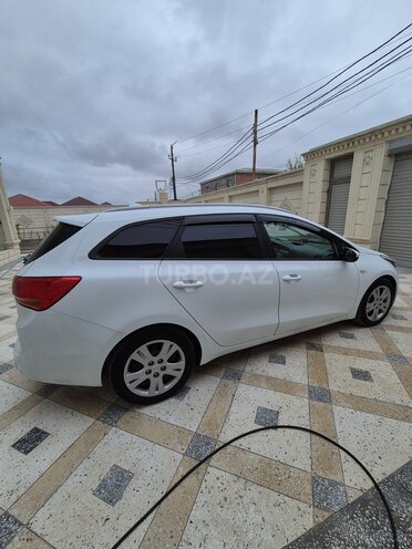 Kia Ceed 2017, 232,000 km - 1.6 л - Bakı