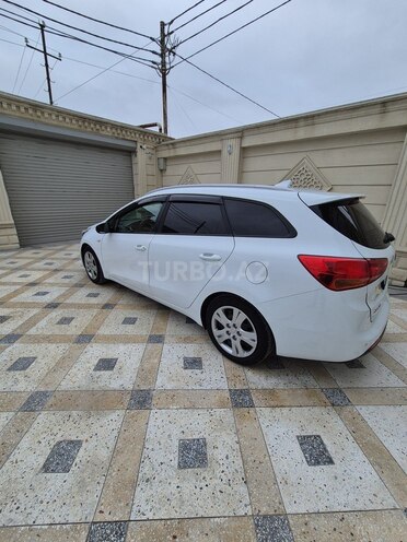 Kia Ceed 2017, 232,000 km - 1.6 л - Bakı