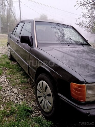 Mercedes 190 1992, 393,546 km - 2.6 l - Şamaxı