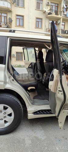 Mitsubishi Pajero 2006, 381,000 km - 3.0 l - Bakı