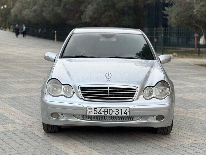 Mercedes C 220 d 2005, 258,741 km - 2.2 l - Sumqayıt