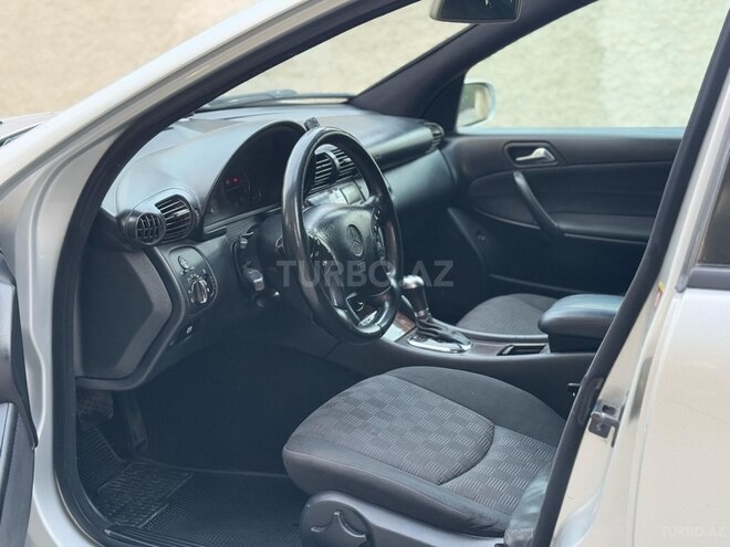 Mercedes C 220 d 2005, 258,741 km - 2.2 l - Sumqayıt