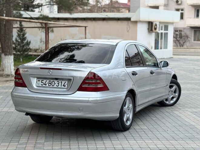 Mercedes C 220 d 2005, 258,741 km - 2.2 l - Sumqayıt