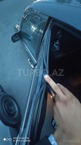 Mercedes E 270 2001, 450,000 km - 2.7 l - Ağdaş