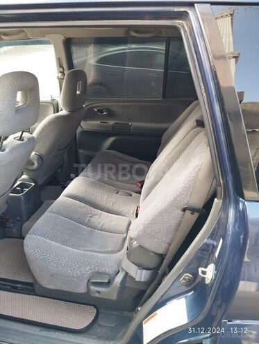 Suzuki Grand Vitara 2001, 160,000 km - 2.5 l - Bakı