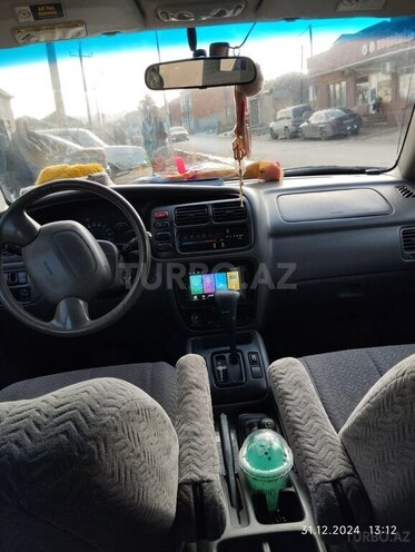 Suzuki Grand Vitara 2001, 160,000 km - 2.5 l - Bakı