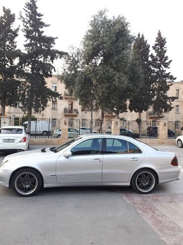 Mercedes E 220 d 2003, 440,000 km - 2.2 l - Bakı