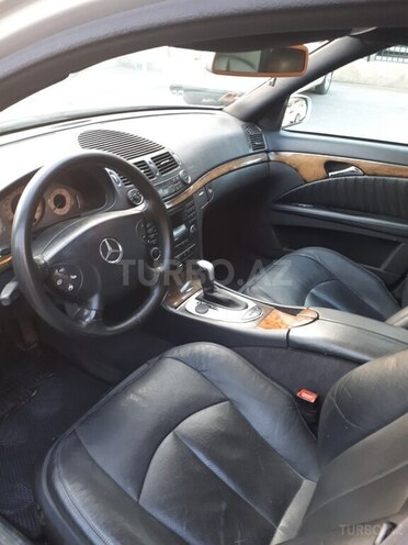 Mercedes E 220 d 2003, 440,000 km - 2.2 l - Bakı