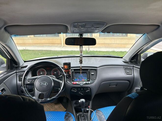 Kia Rio 2011, 230,000 km - 1.4 l - Bakı