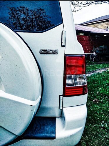 Mitsubishi Pajero io 2000, 270,000 km - 2.0 л - Qax