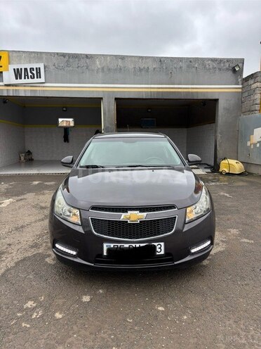 Chevrolet Cruze-1