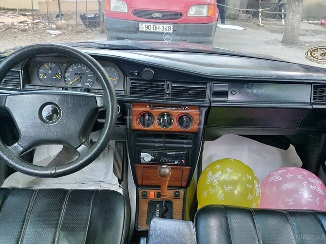 Mercedes 190 1991, 175,775 km - 2.0 l - Bərdə