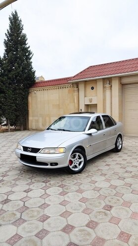 Opel Vectra 1999, 298,112 km - 1.8 l - Sumqayıt