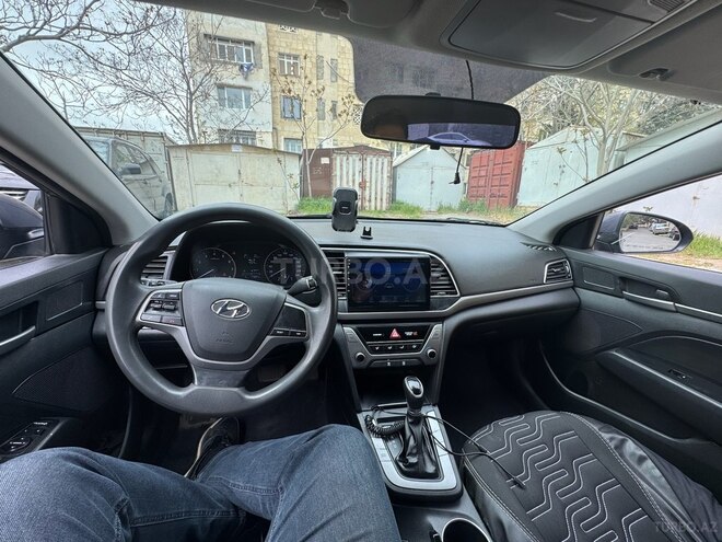 Hyundai Avante 2018, 174,000 km - 1.6 l - Bakı