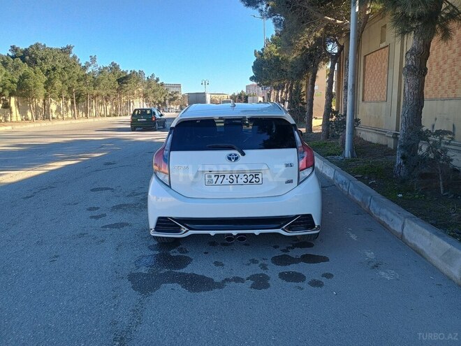 Toyota Aqua 2016, 85,000 km - 1.5 l - Bakı