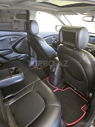 Hyundai Tucson-14