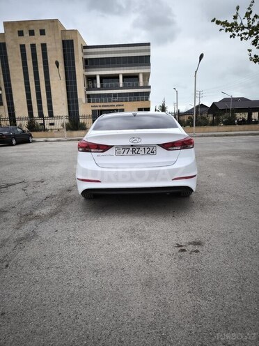 Hyundai Elantra 2017, 188,450 km - 2.0 l - Bakı