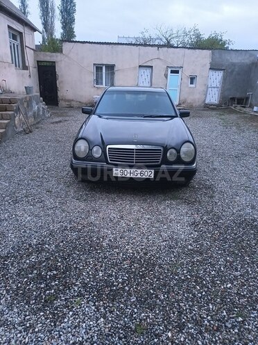 Mercedes E 280 1998, 66,093 km - 2.8 l - Şəmkir