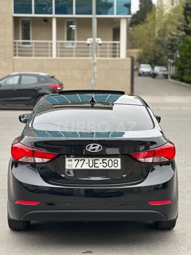 Hyundai Elantra 2015, 67,771 km - 1.8 л - Bakı