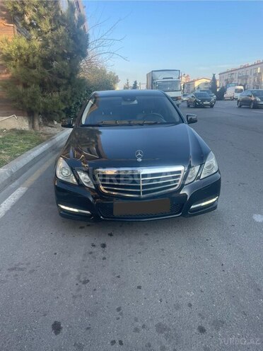 Mercedes E 220 d 2010, 364,255 km - 2.2 l - Xırdalan