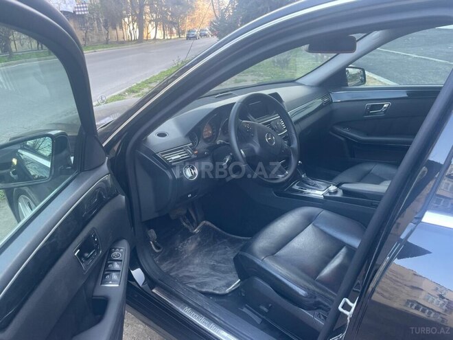 Mercedes E 220 d 2010, 364,255 km - 2.2 l - Xırdalan