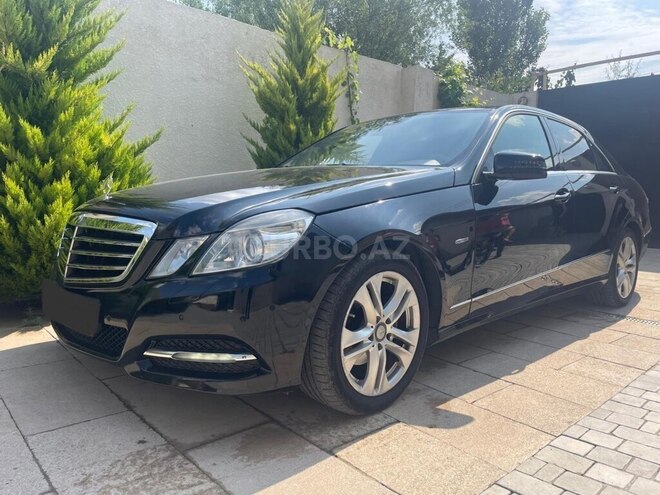 Mercedes E 220 d 2010, 364,255 km - 2.2 l - Xırdalan