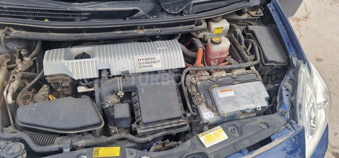 Toyota Prius 2010, 266,800 km - 1.8 л - Bakı
