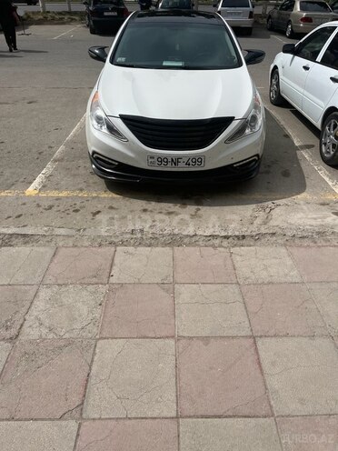 Hyundai Sonata 2013, 33,290 km - 2.4 л - Şirvan