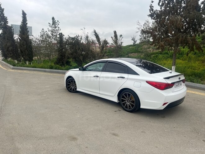 Hyundai Sonata 2013, 33,290 km - 2.4 л - Şirvan