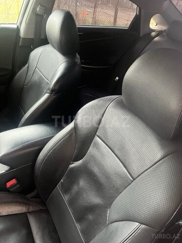 Hyundai Sonata 2013, 33,290 km - 2.4 л - Şirvan