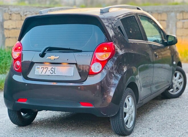 Chevrolet Spark 2021, 90,000 km - 1.3 л - Bakı