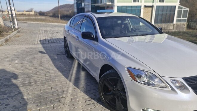 Lexus GS 300 2005, 346,009 km - 3.0 l - Qusar