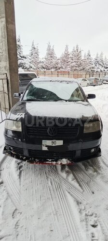 Volkswagen Passat 2001, 243,500 km - 1.8 l - Bakı