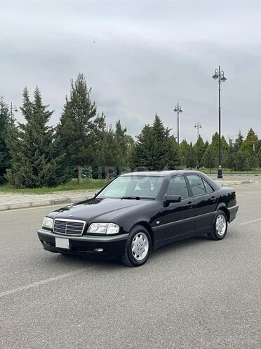 Mercedes C 200 1999, 235,000 km - 2.0 л - Ağdaş
