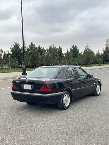 Mercedes C 200 1999, 235,000 km - 2.0 л - Ağdaş