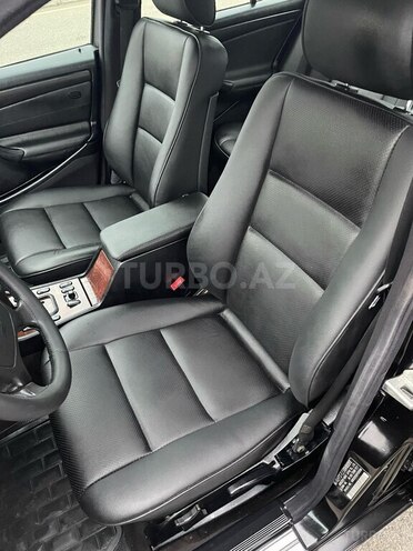 Mercedes C 200 1999, 235,000 km - 2.0 л - Ağdaş